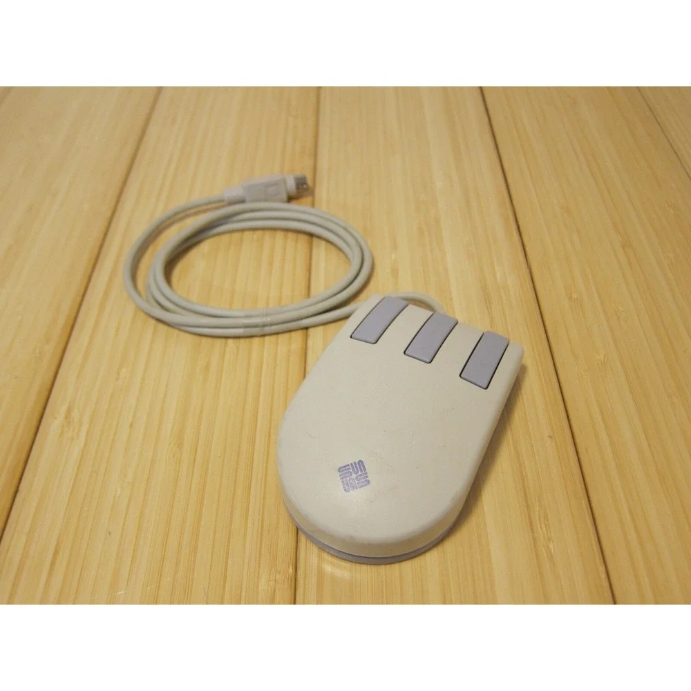 Sun Microsystems 370-1398 Type 5 Three Button Optical Mouse (listing 4 of 5)